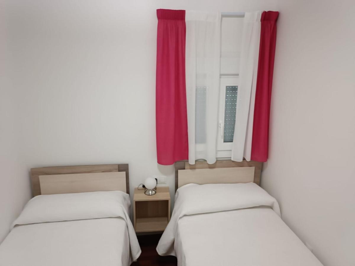 Lyrioshomes Apartamento Filpo Rojas , Sevilla Kültér fotó