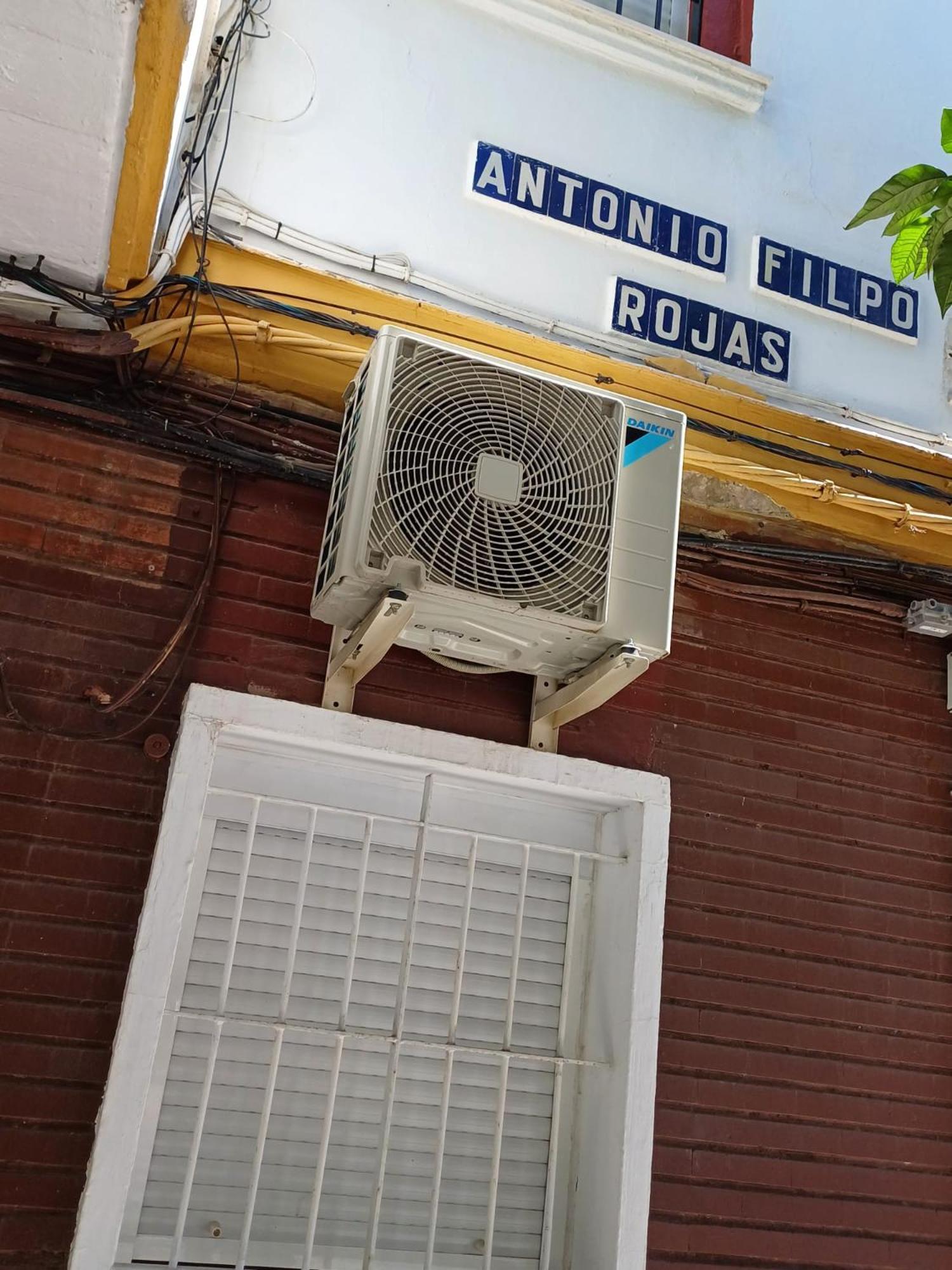 Lyrioshomes Apartamento Filpo Rojas , Sevilla Kültér fotó